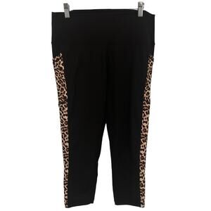 Zyia Active Black Leopard Side 20" Capri Leggings Size 16 / 18
